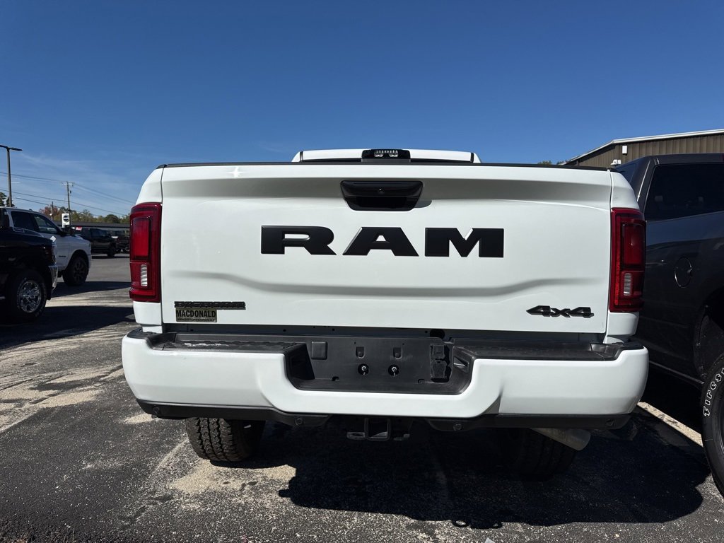 2025 Ram 2500 Big Horn photo 4