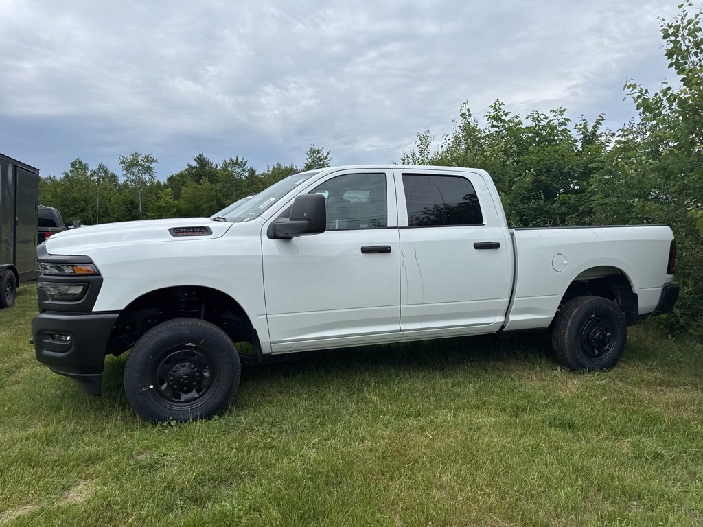 2025 Ram 2500 Tradesman photo 2