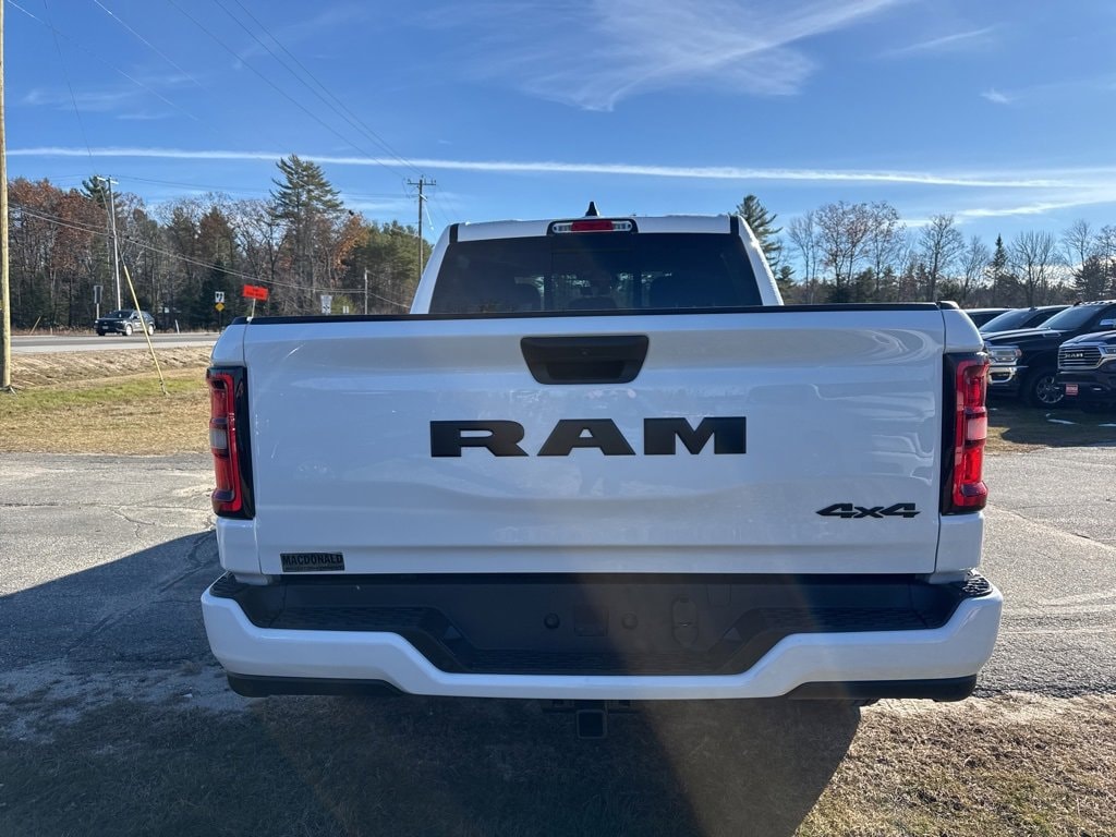 New 2025 Ram 1500 Tradesman Crew Cab 4x4 5'7 Box Pickup