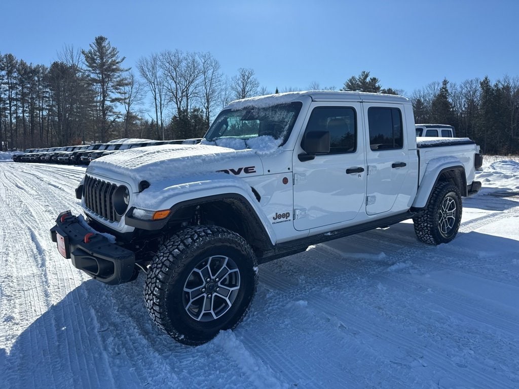 New 2026 Jeep Gladiator MOJAVE X 4X4 Pickup