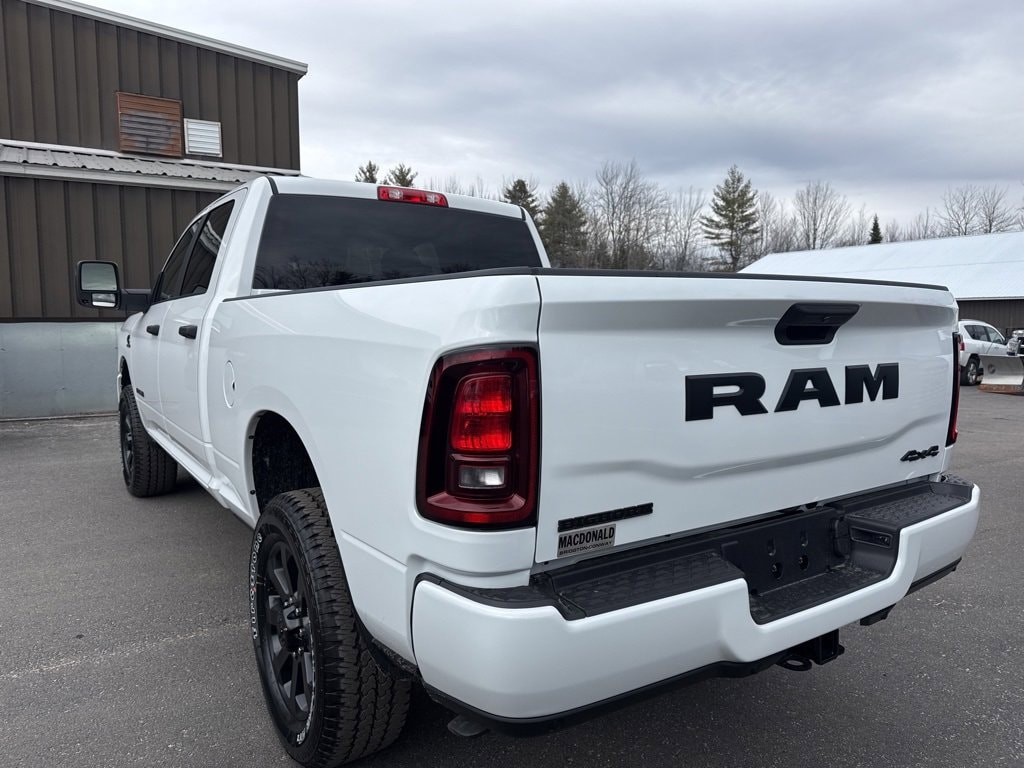 New 2026 Ram 2500 BIG HORN CREW CAB 4X4 6'4 BOX Pickup