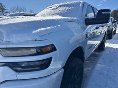 2026 Ram 3500 BIG HORN CREW CAB 4X4 6'4 BOX Pickup