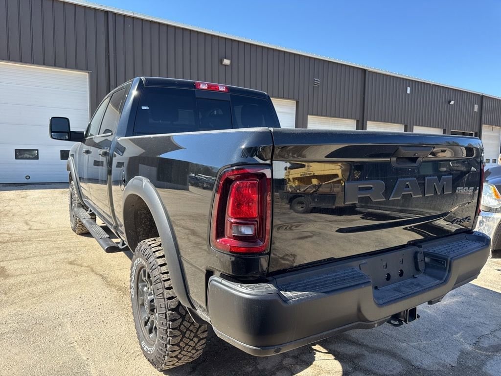 New 2026 Ram 2500 TRADESMAN CREW CAB 4X4 6'4 BOX Pickup