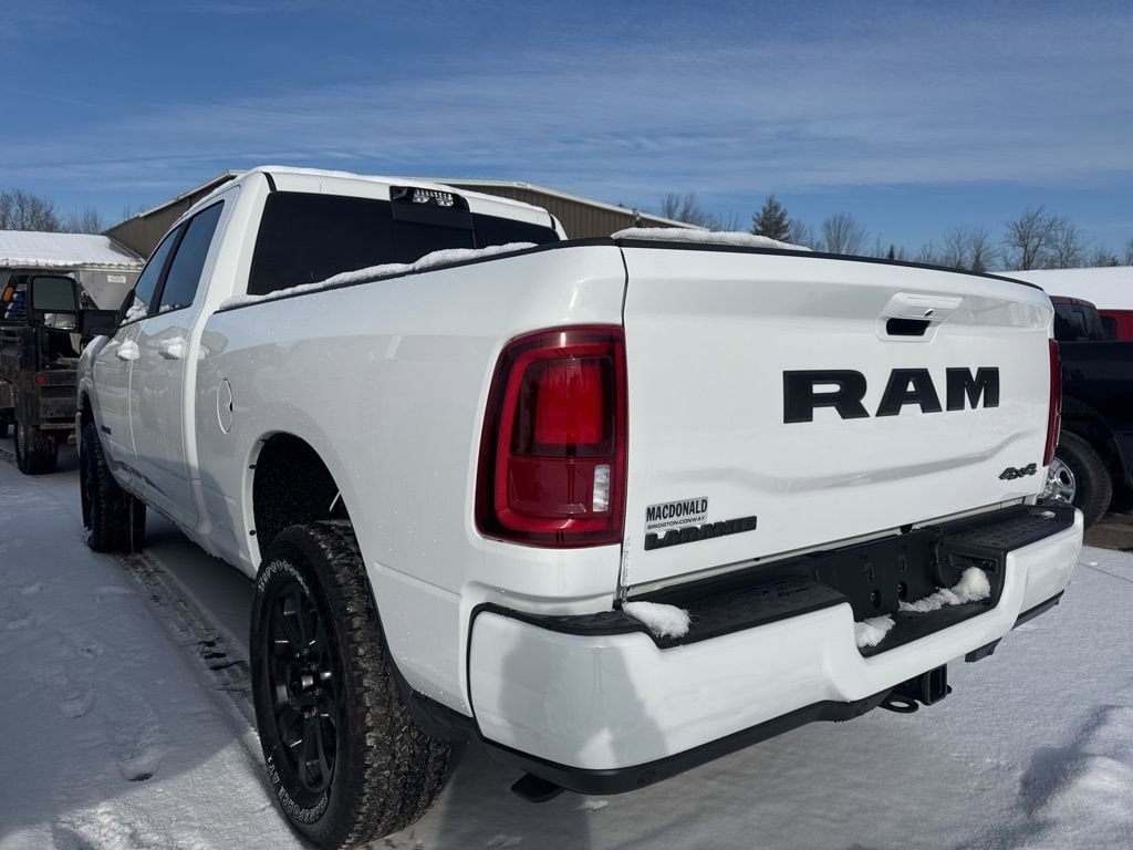 New 2026 Ram 2500 LARAMIE CREW CAB 4X4 6'4 BOX Pickup