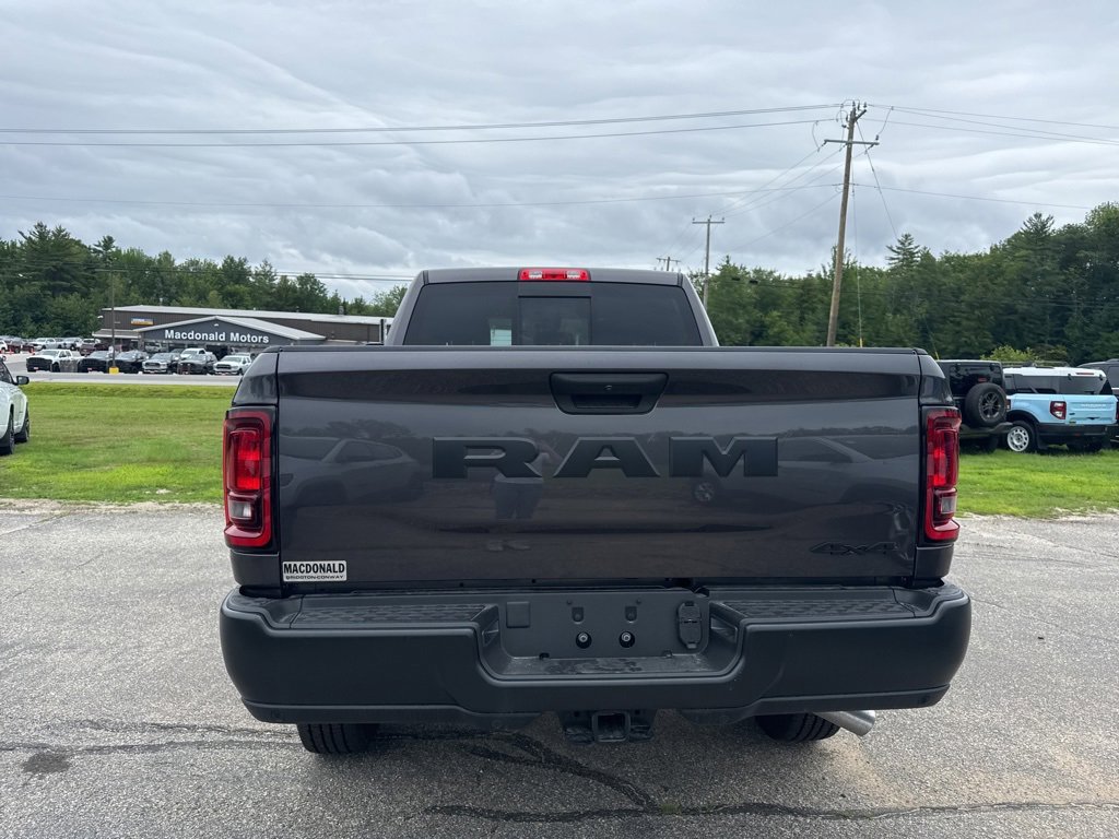 2025 Ram 2500 Tradesman photo 4