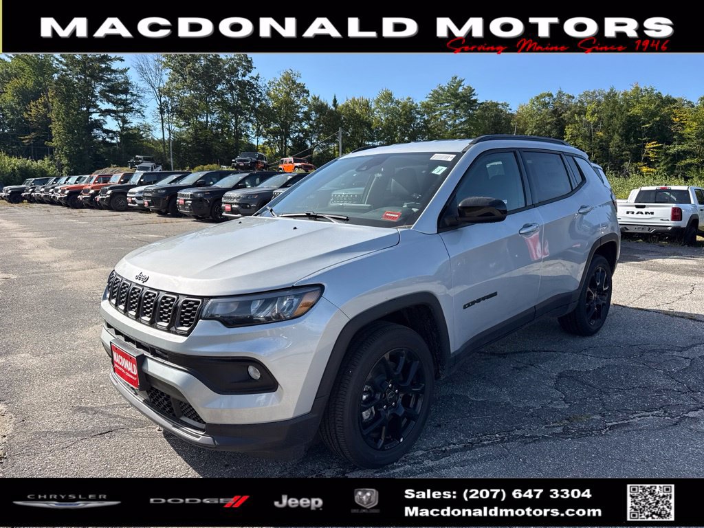2026 Jeep Compass Latitude Altitude