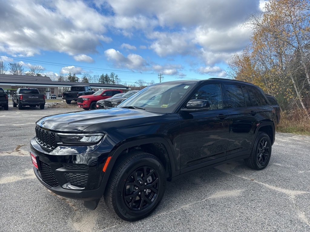 New 2025 Jeep Grand Cherokee ALTITUDE X 4X4 Sport Utility