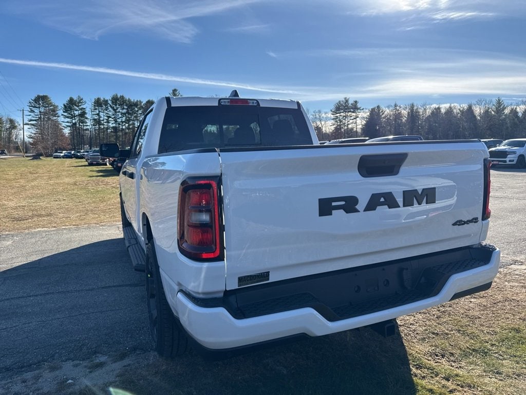 New 2025 Ram 1500 Tradesman Crew Cab 4x4 5'7 Box Pickup
