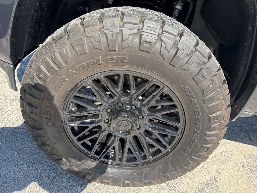 2025 RAM 2500 Laramie - Photo 9