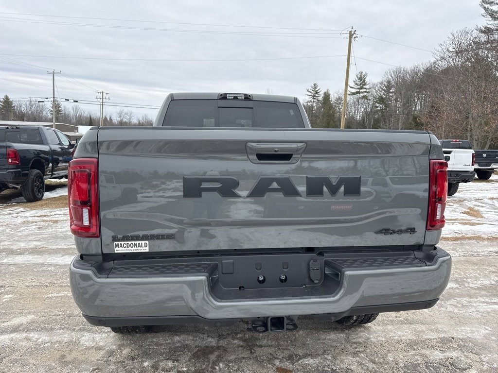 New 2026 Ram 2500 LARAMIE CREW CAB 4X4 6'4 BOX Pickup