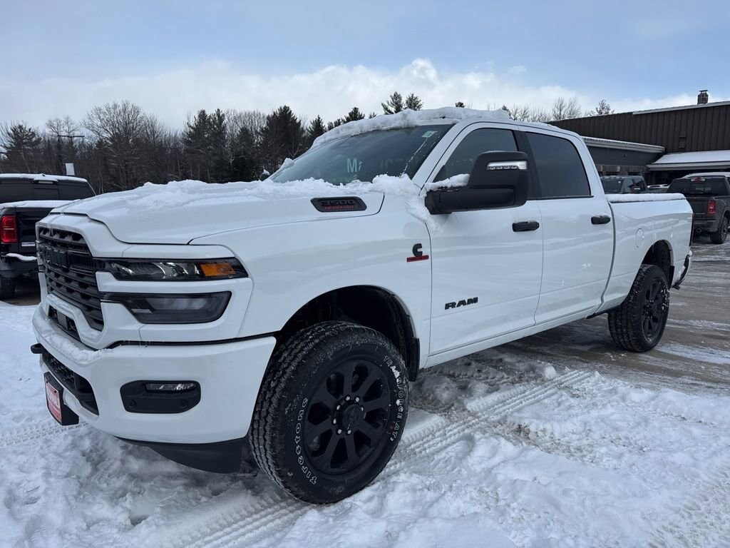 New 2026 Ram 3500 BIG HORN CREW CAB 4X4 6'4 BOX Pickup