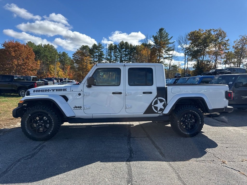 New 2025 Jeep Gladiator HIGH TIDE 4X4 Pickup