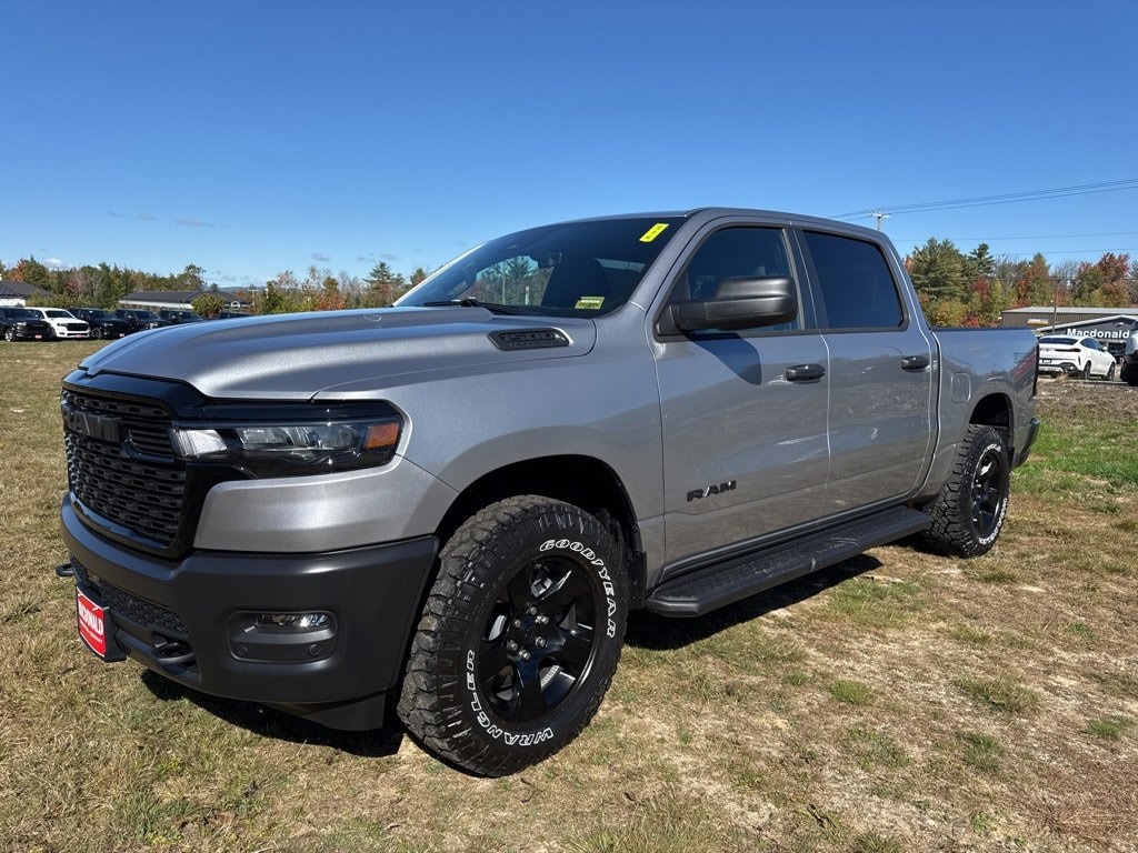 New 2026 Ram 1500 WARLOCK CREW CAB 4X4 5'7 BOX Pickup