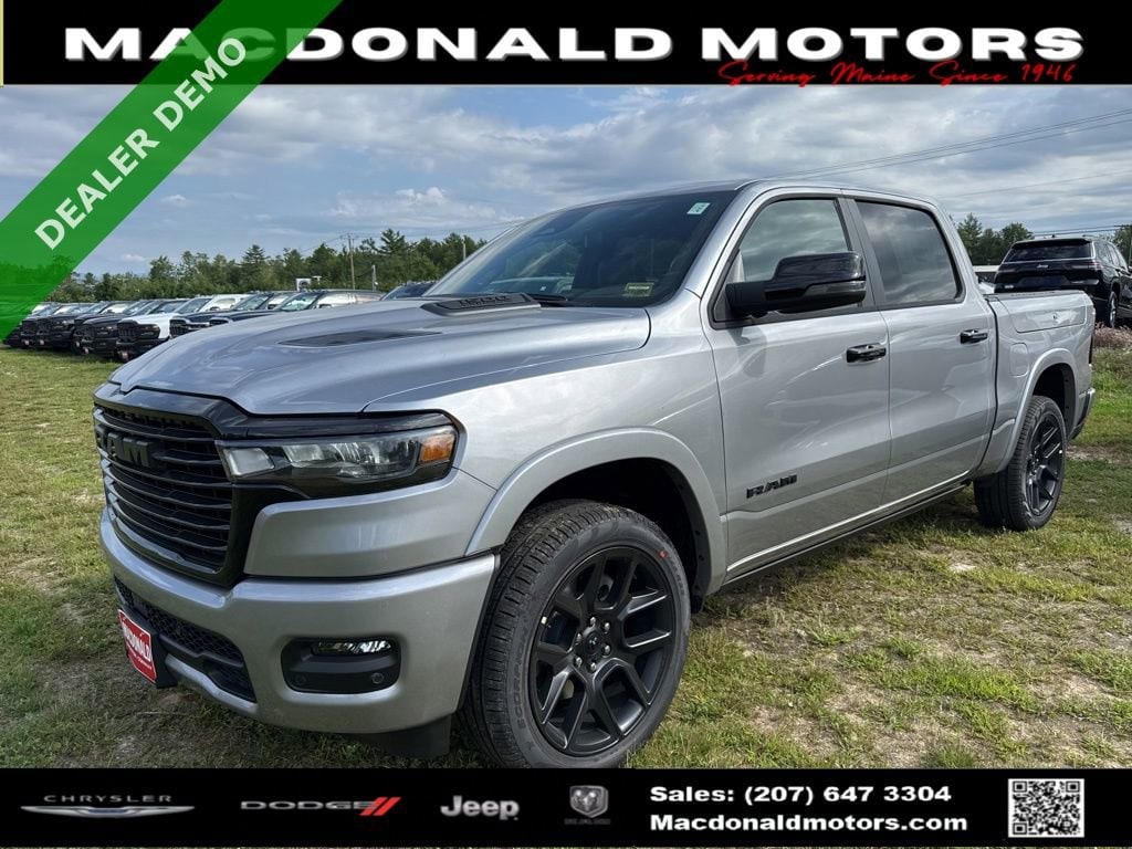 New 2026 Ram 1500 LARAMIE CREW CAB 4X4 5'7 BOX Pickup