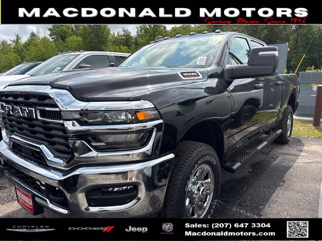 2026 RAM 3500 Pickup Tradesman