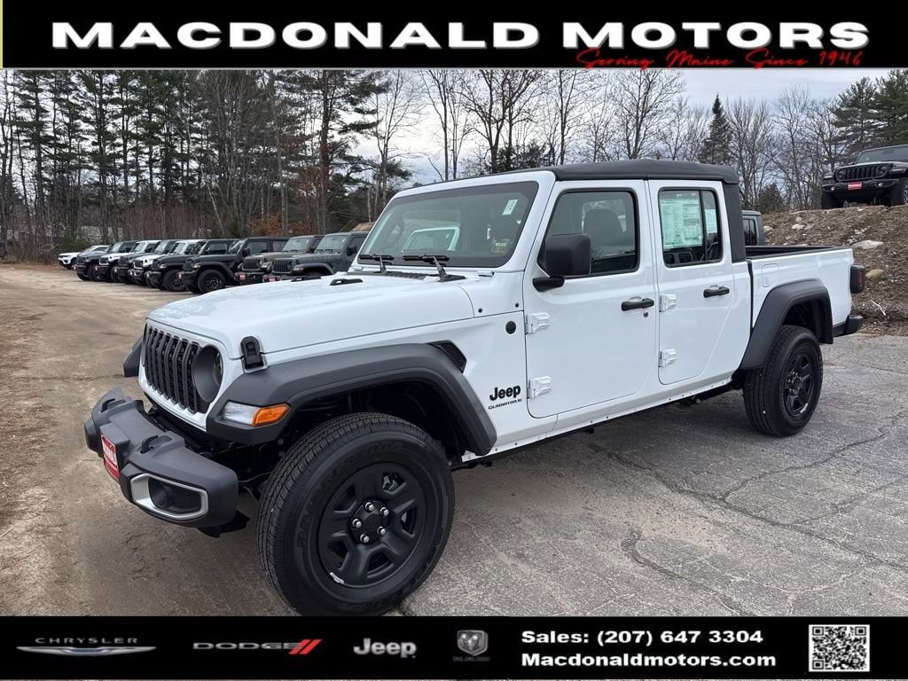 2026 Jeep Gladiator Sport Auto's photo
