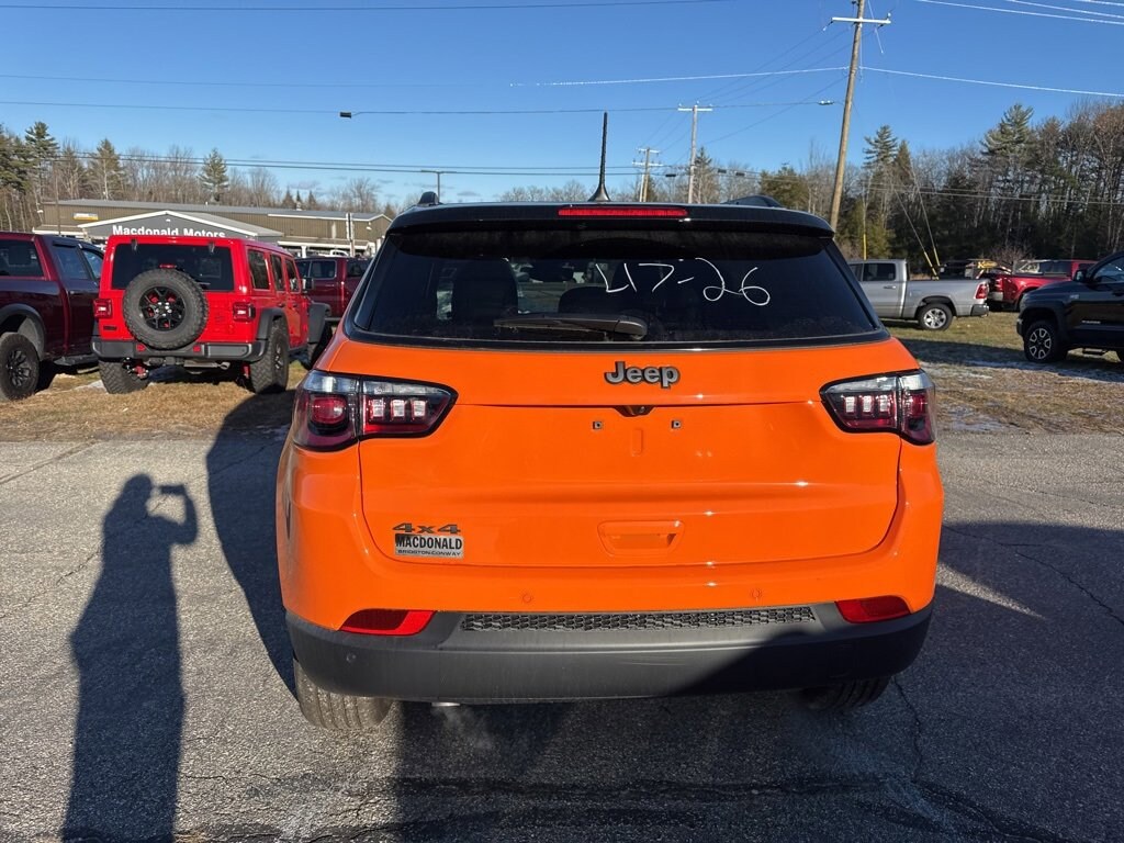 New 2026 Jeep Compass LIMITED ALTITUDE 4X4 Sport Utility
