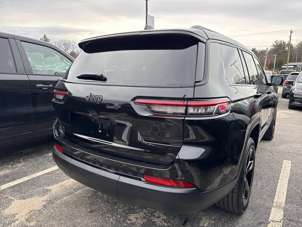 New 2025 Jeep Grand Cherokee L ALTITUDE X 4X4 Sport Utility