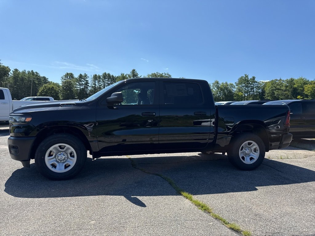 2025 Ram 1500 Tradesman photo 2