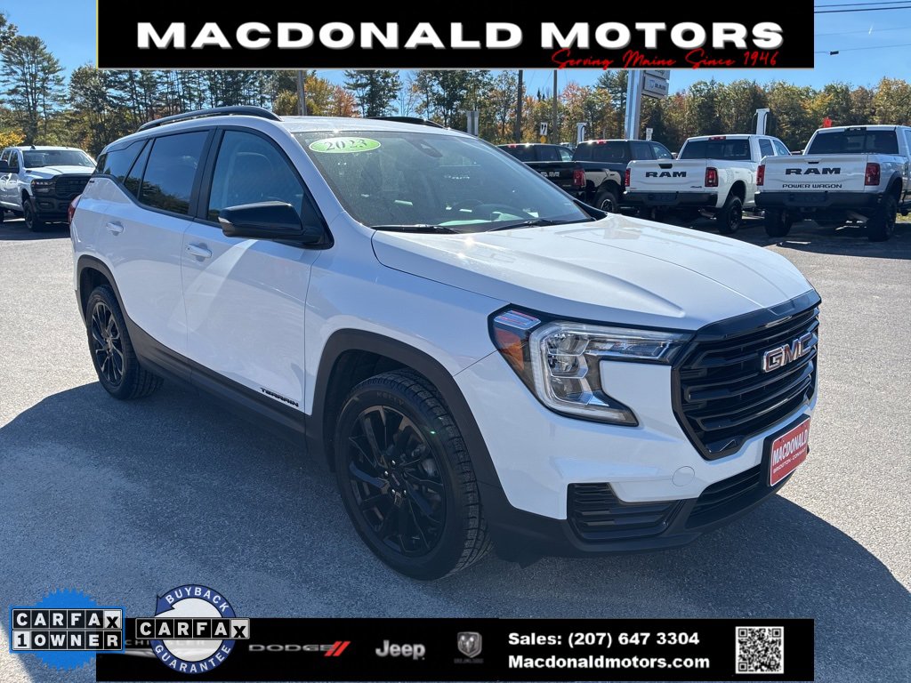 2023 Gmc Terrain SLE photo 3