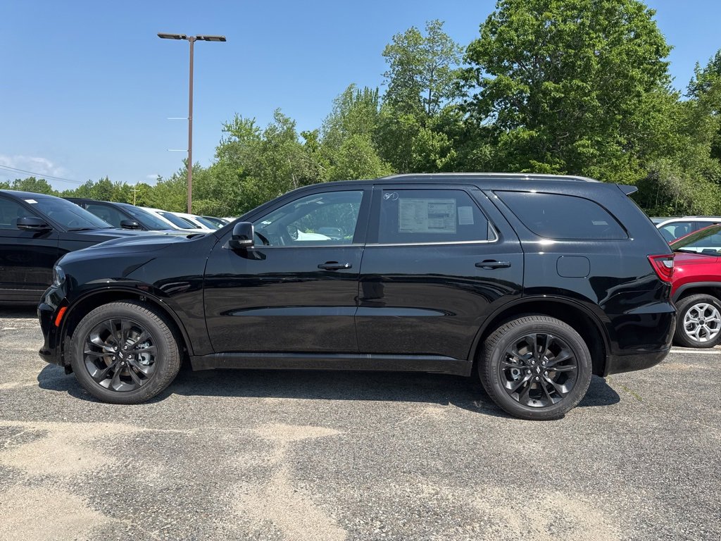2025 Dodge Durango GT Plus photo 2
