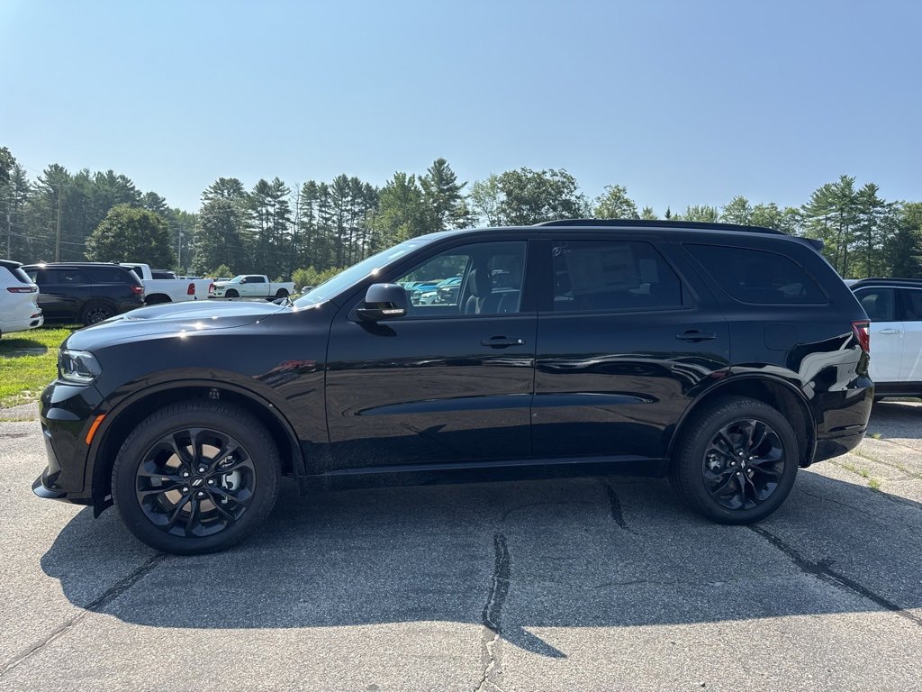 2025 Dodge Durango GT Plus photo 2