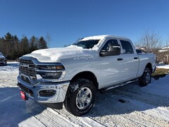 2026 Ram 3500 TRADESMAN CREW CAB 4X4 6'4 BOX Pickup