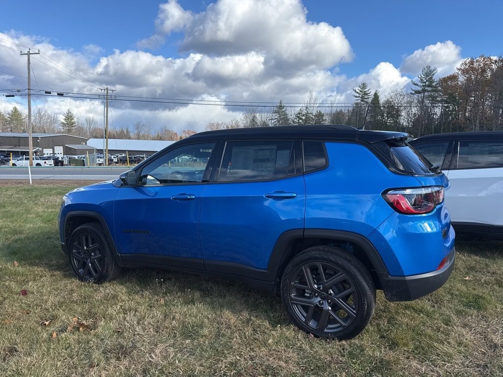 New 2026 Jeep Compass LIMITED ALTITUDE 4X4 Sport Utility