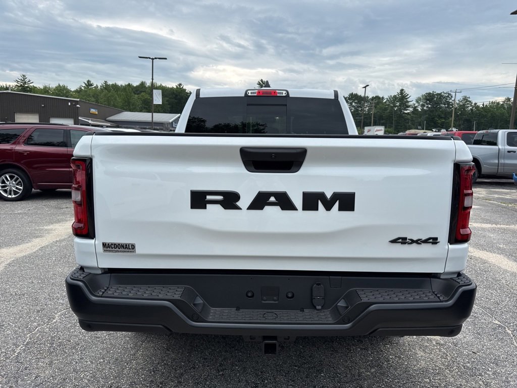 2025 Ram 1500 Tradesman photo 4