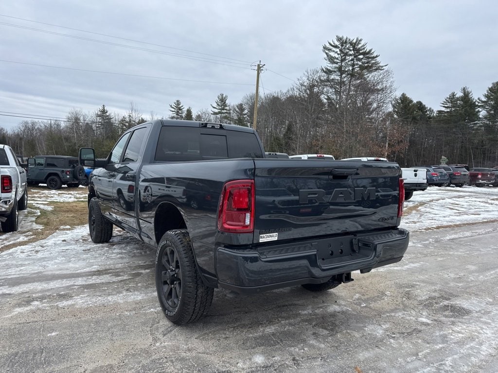 New 2026 Ram 2500 LARAMIE CREW CAB 4X4 6'4 BOX Pickup