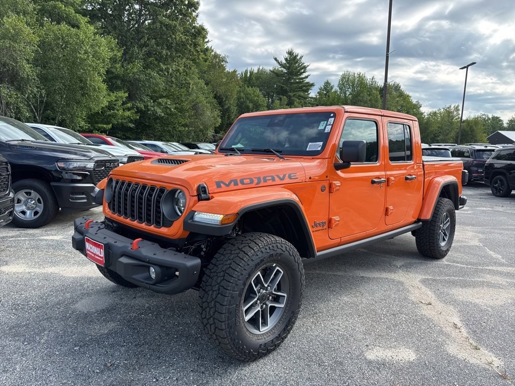 2025 Jeep Gladiator MOJAVE X 4X4