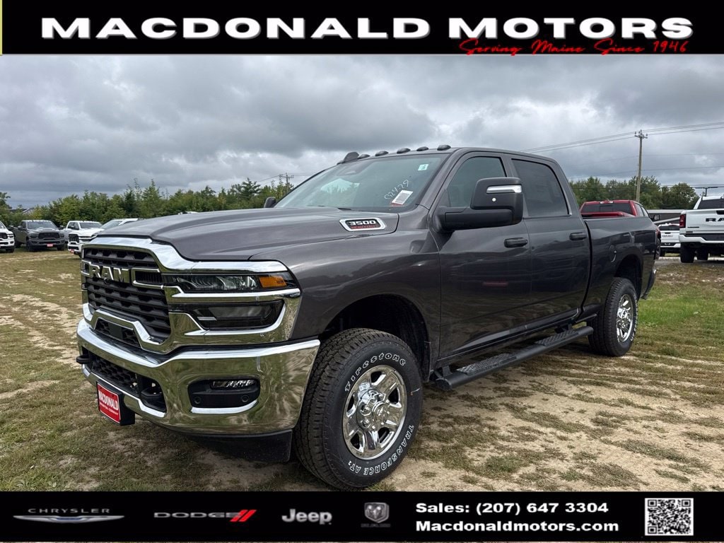 2026 RAM 3500 Pickup Tradesman