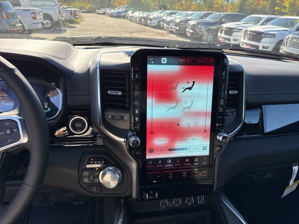 2026 RAM 1500 Laramie - Photo 17