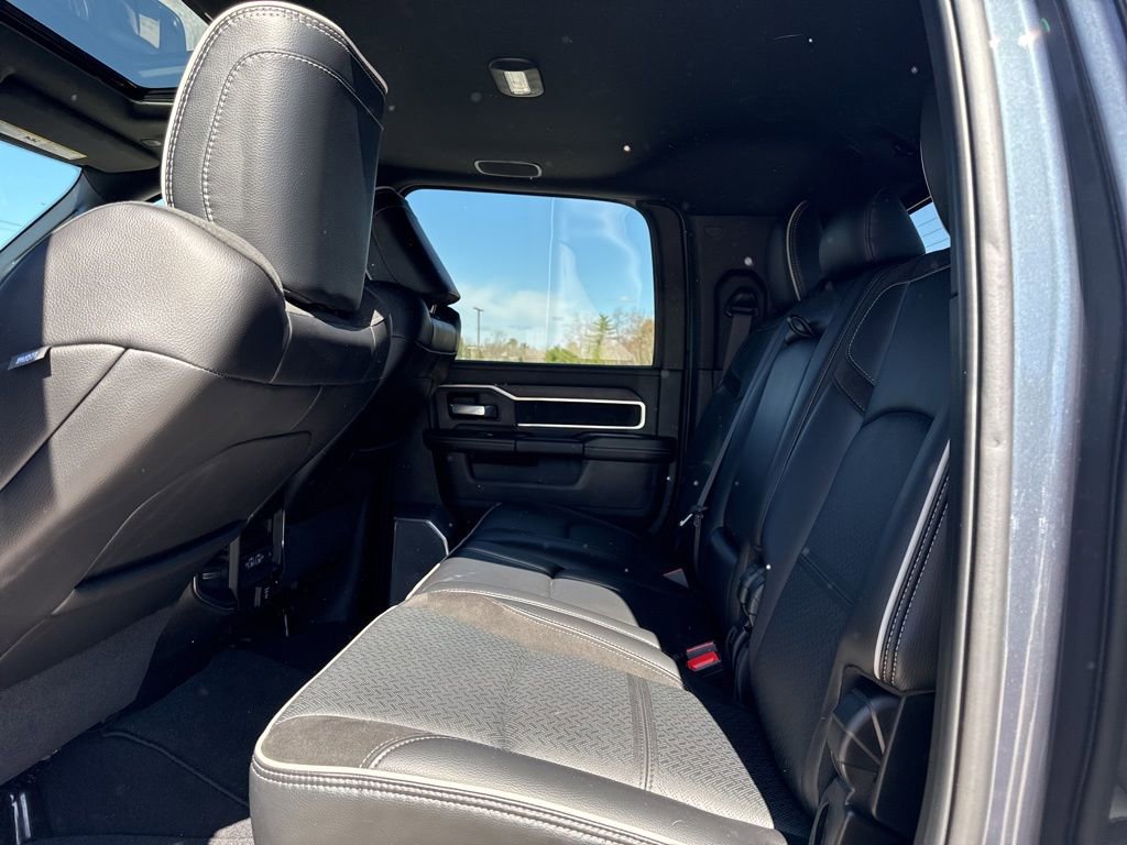 2025 RAM 2500 Laramie - Photo 10