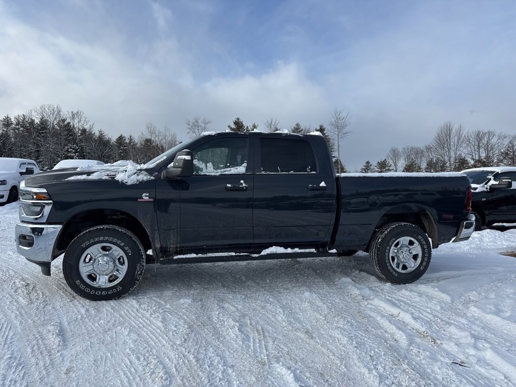 New 2026 Ram 2500 TRADESMAN CREW CAB 4X4 6'4 BOX Pickup