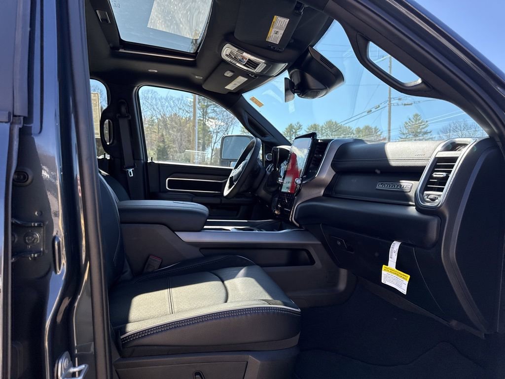 2025 RAM 2500 Laramie - Photo 13