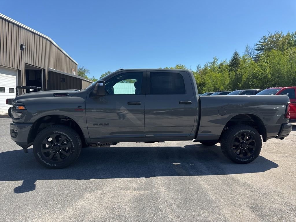 New 2026 Ram 3500 BIG HORN CREW CAB 4X4 6'4 BOX Pickup
