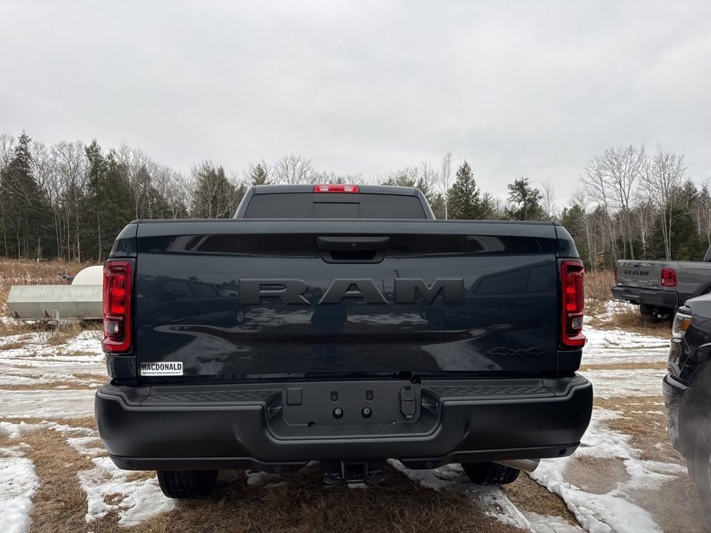 New 2026 Ram 2500 TRADESMAN CREW CAB 4X4 6'4 BOX Pickup