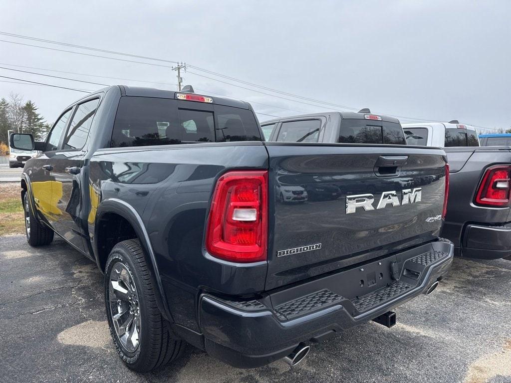New 2026 Ram 1500 BIG HORN CREW CAB 4X4 5'7 BOX Pickup