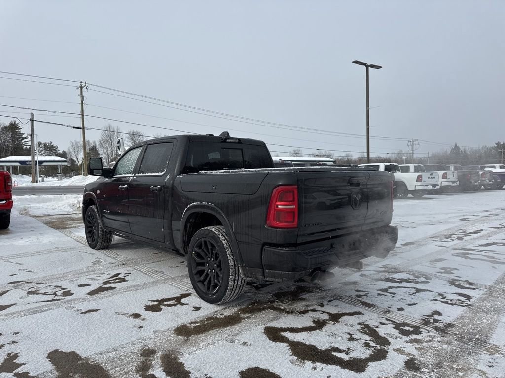 New 2026 Ram 1500 LIMITED CREW CAB 4X4 5'7 BOX Pickup