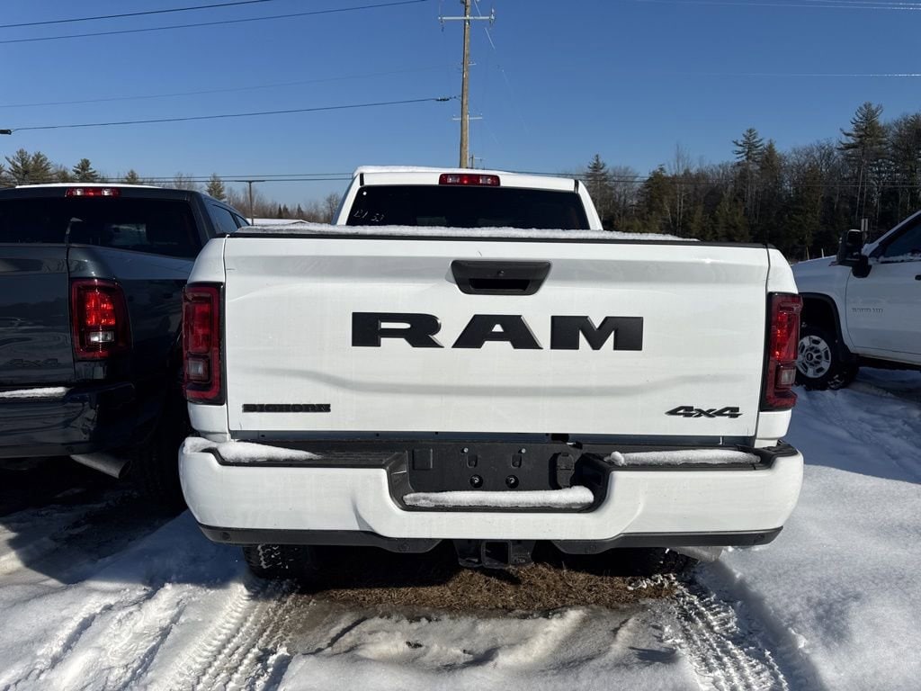 New 2026 Ram 2500 BIG HORN CREW CAB 4X4 6'4 BOX Pickup