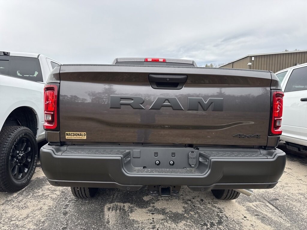 New 2026 Ram 2500 TRADESMAN CREW CAB 4X4 6'4 BOX Pickup