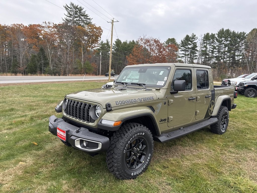 2025 Jeep Gladiator High Tide's photo