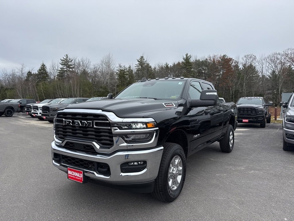 New 2026 Ram 2500 BIG HORN CREW CAB 4X4 6'4 BOX Pickup