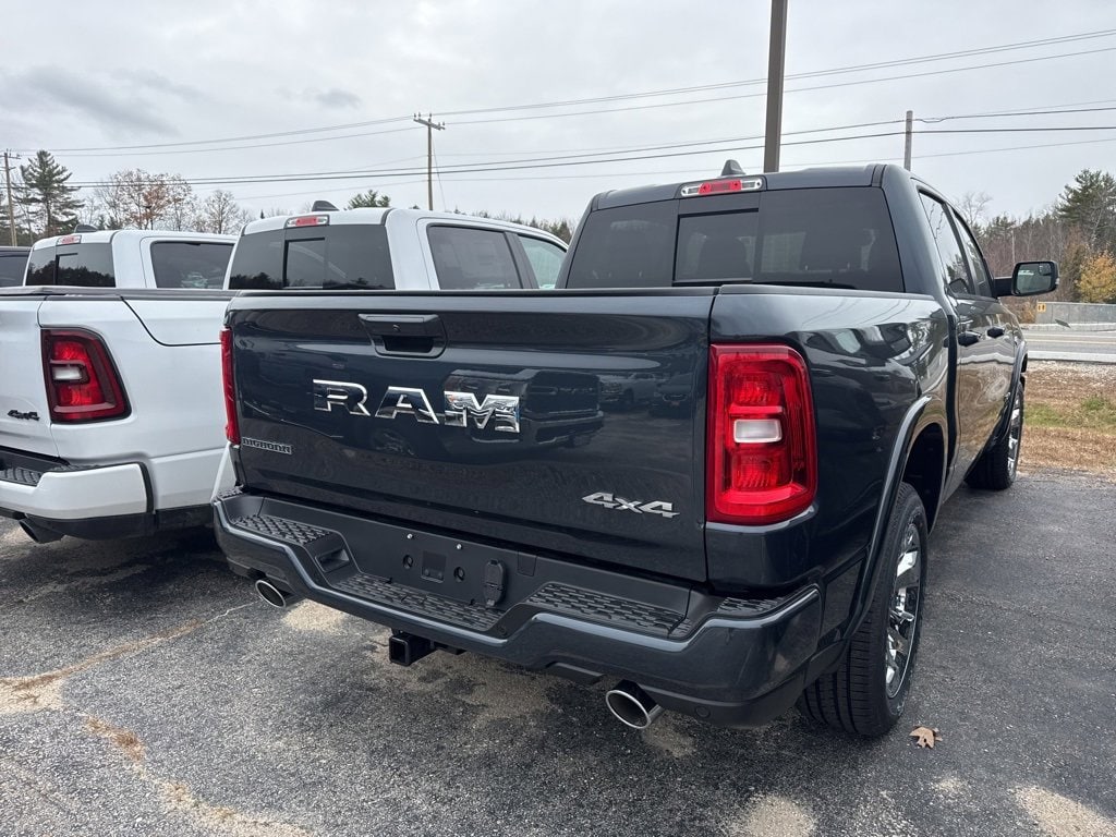 New 2026 Ram 1500 BIG HORN CREW CAB 4X4 5'7 BOX Pickup