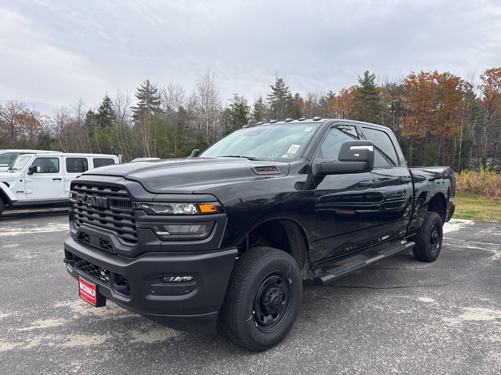 New 2026 Ram 2500 TRADESMAN CREW CAB 4X4 6'4 BOX Pickup