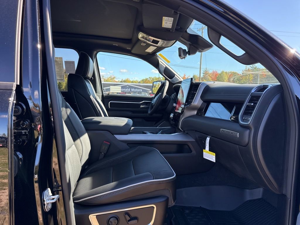 2026 RAM 1500 Laramie - Photo 13