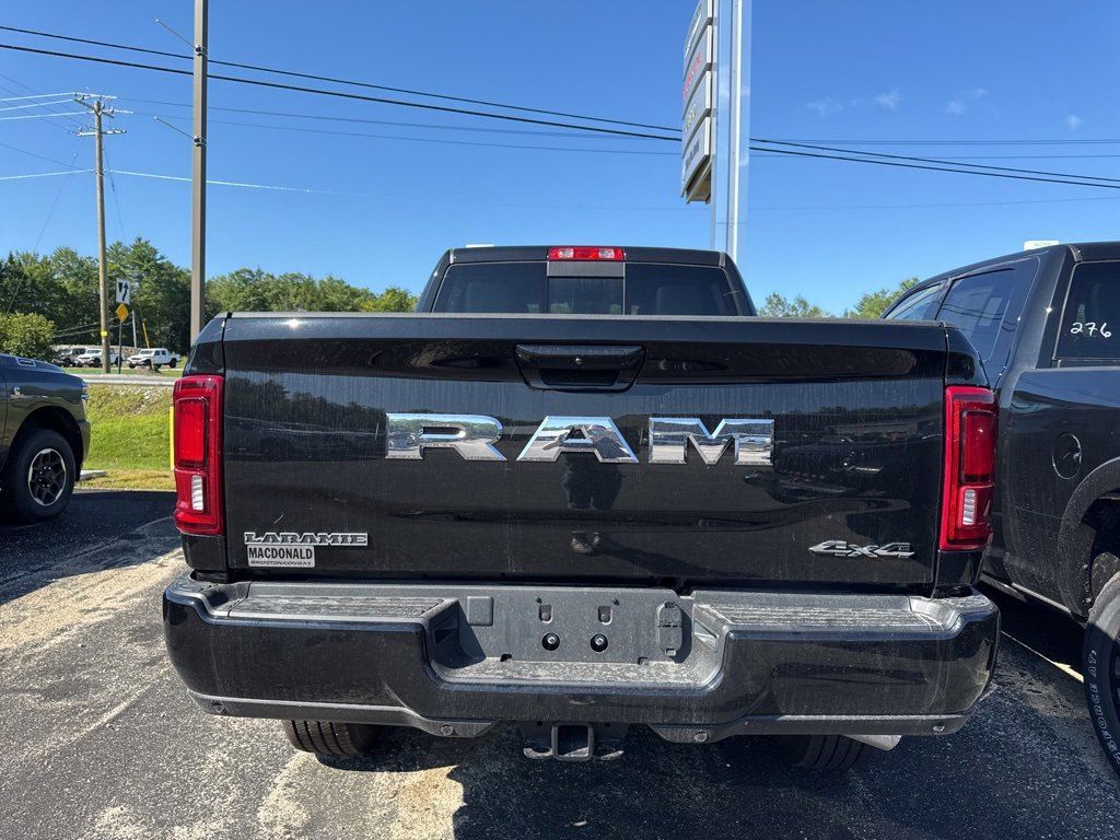 2025 Ram 2500 Laramie photo 4