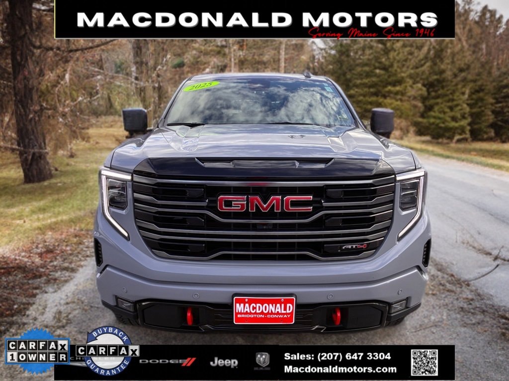 Used 2025 GMC Sierra 1500 AT4 4WD Crew Cab 147 AT4