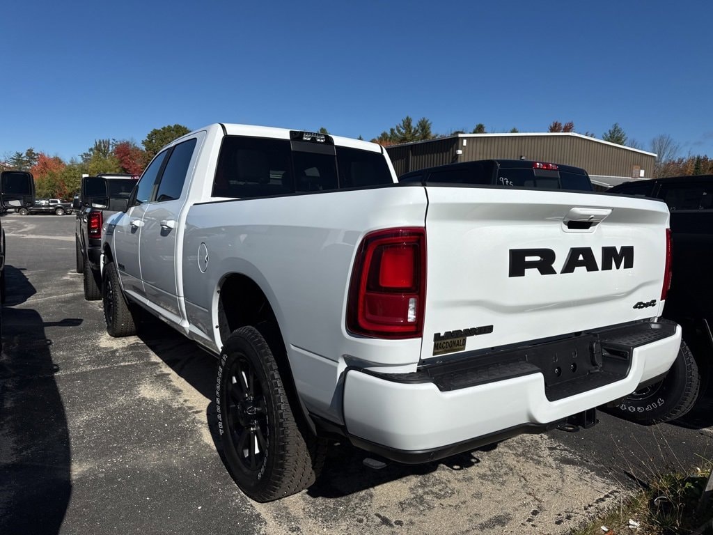 New 2026 Ram 2500 LARAMIE CREW CAB 4X4 6'4 BOX Pickup